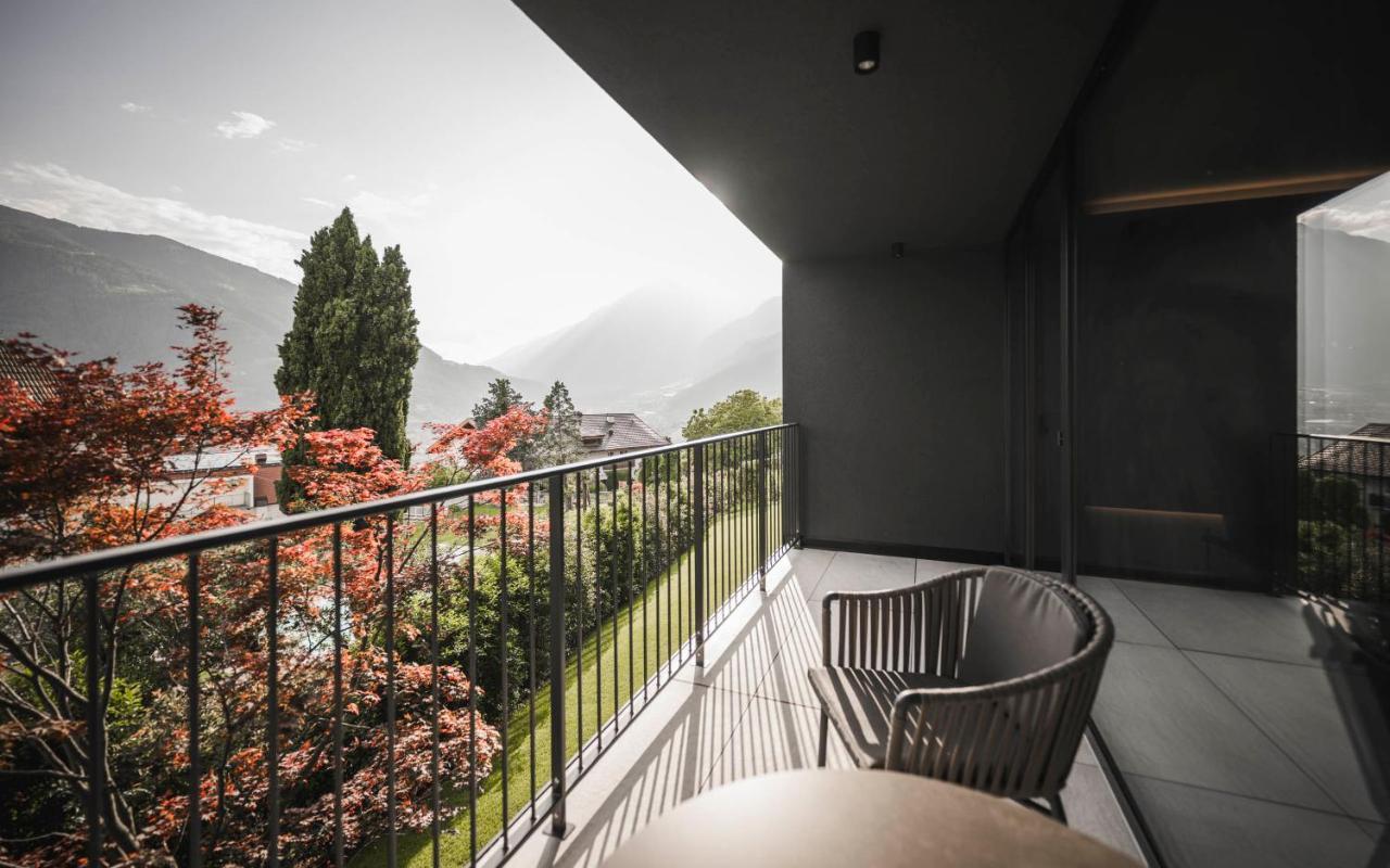 Somvita Suites Тироло Экстерьер фото